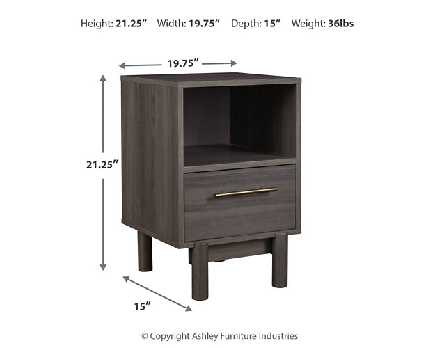 Brymont Queen Platform Bed with 2 Nightstands