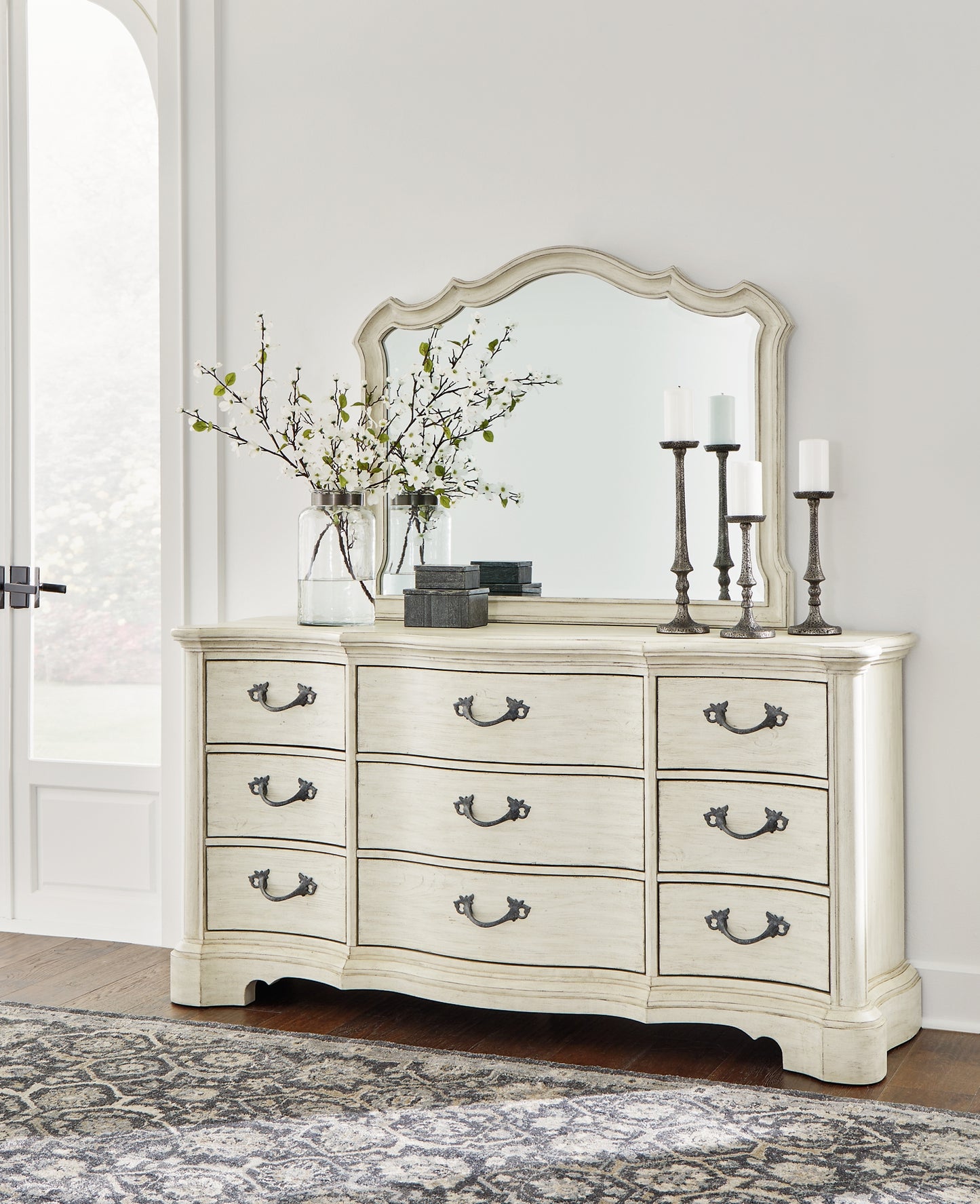 Arlendyne Queen Upholstered Bed with Mirrored Dresser, Chest and 2 Nightstands